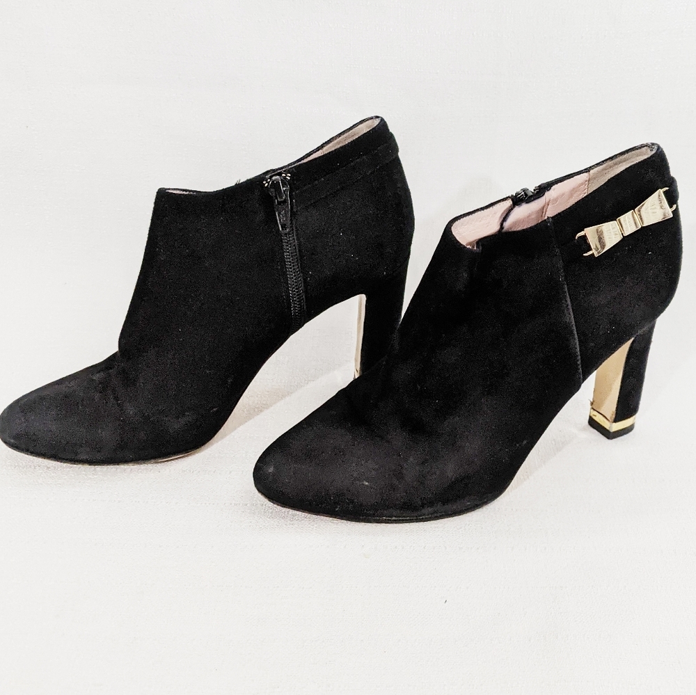 Kate Spade black suede booties size 6 B